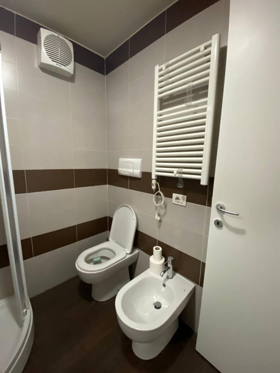 Appartamento Strategico E Comodo: Milano Bovisa Extérieur photo